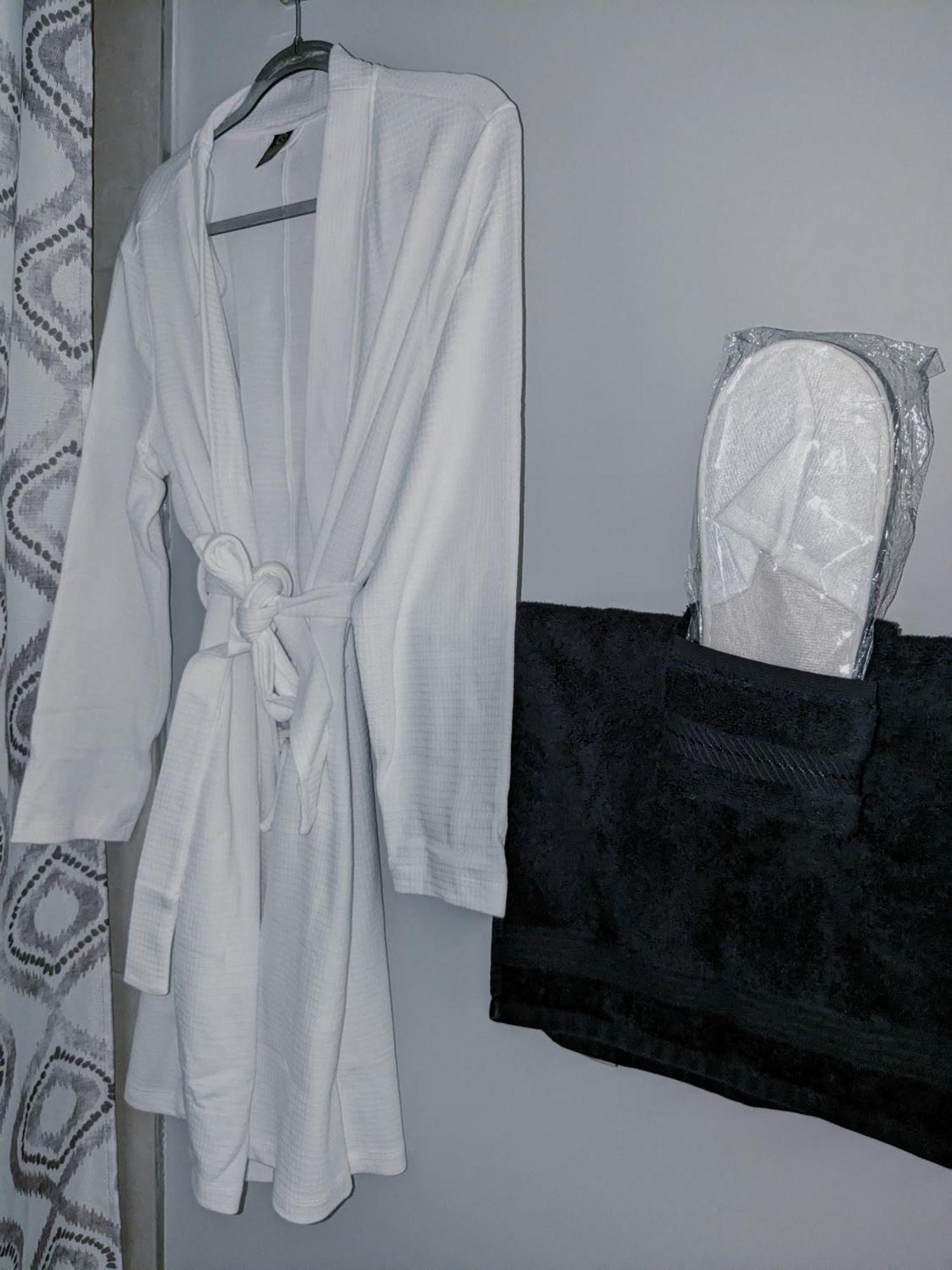 Apartamento 2Br-2Ba Luxy Dendrobium Oasis, Pet Friendly, Family Friendly, Free Parking & Balcony Filadelfia Exterior foto