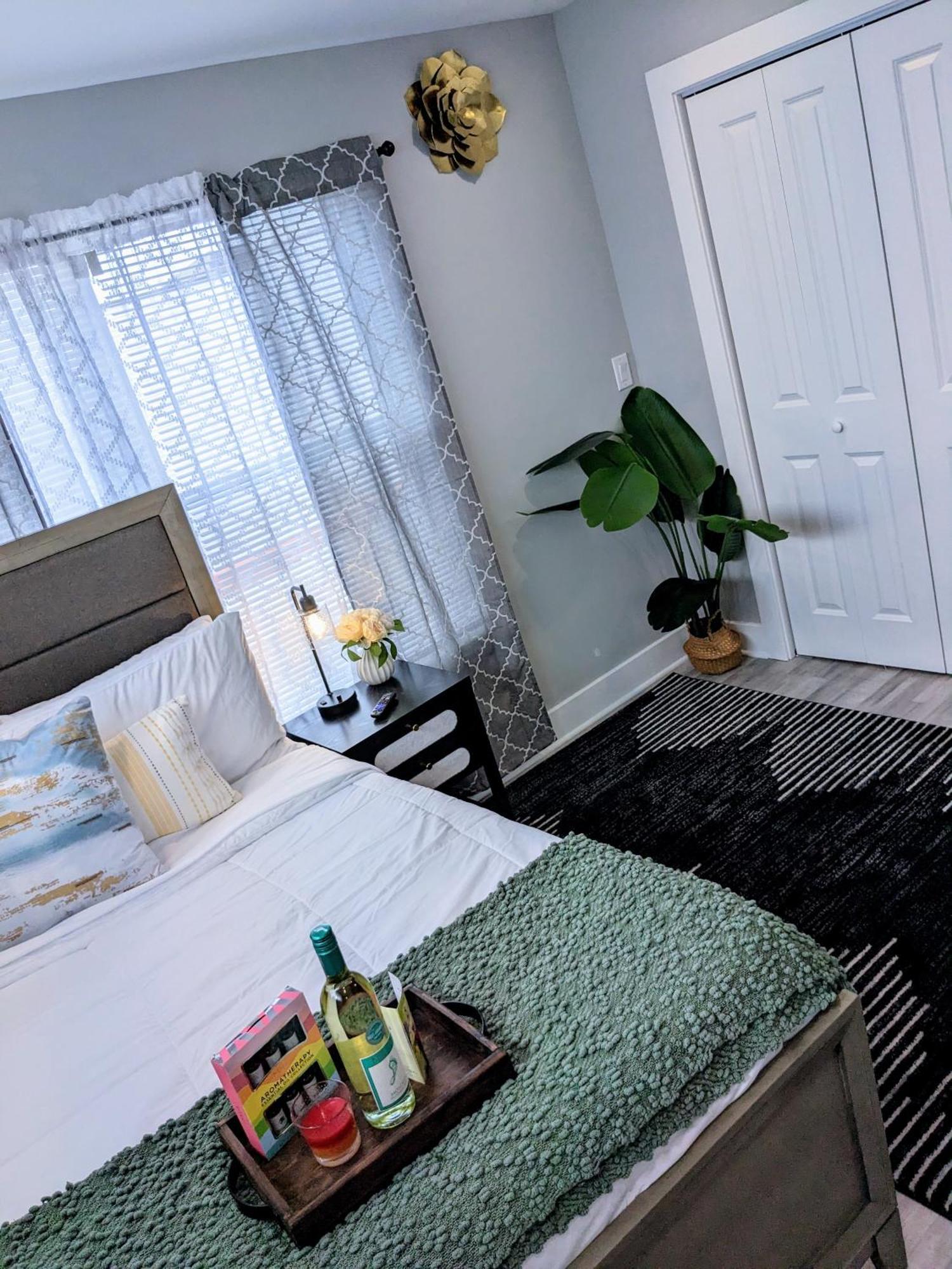Apartamento 2Br-2Ba Luxy Dendrobium Oasis, Pet Friendly, Family Friendly, Free Parking & Balcony Filadelfia Exterior foto